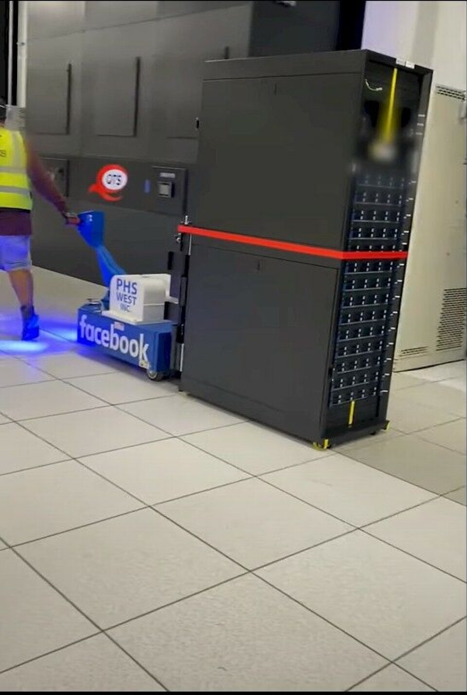 Meta Ai Racks Meta Buys, Rather Than Builds And Opens, Its Massive AI Supercomputer
